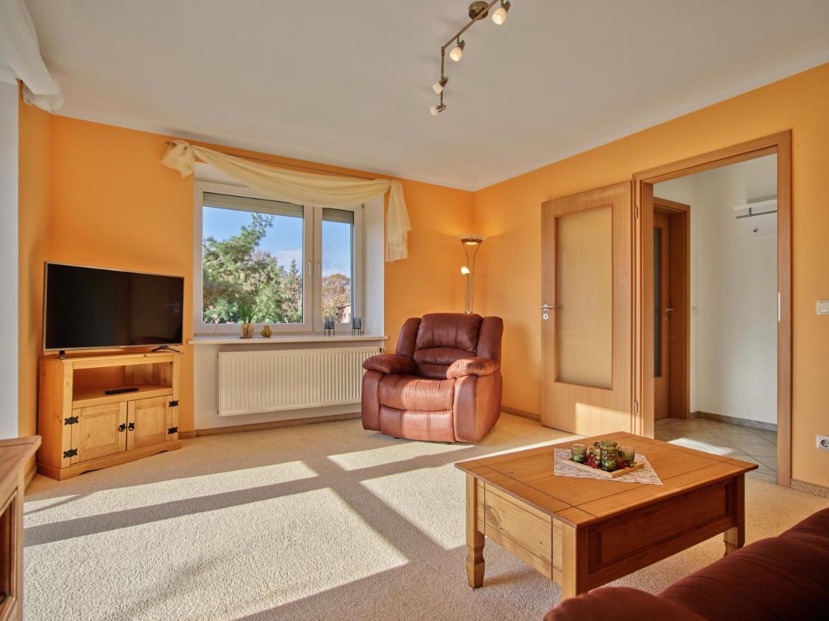 Gemuetliche Ferienwohnung In Laendlicher Lage Різа Екстер'єр фото