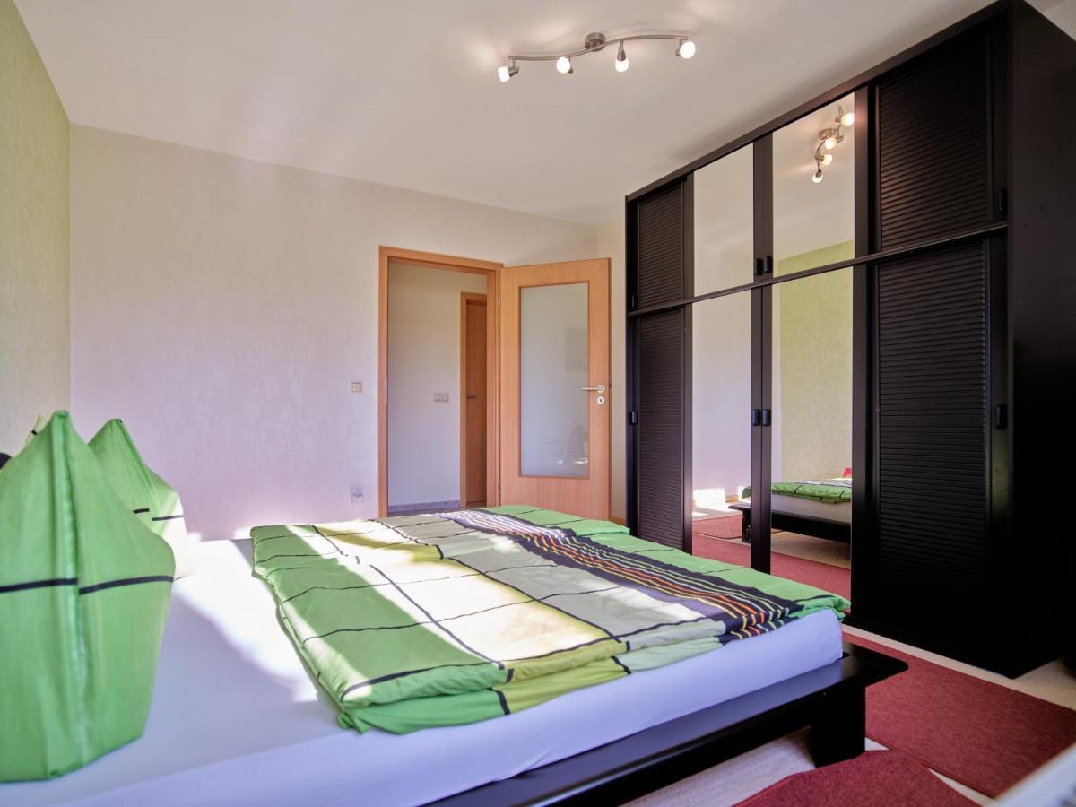 Gemuetliche Ferienwohnung In Laendlicher Lage Різа Екстер'єр фото